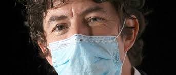 Ciesek ist professorin für #virologie und direktorin des instituts für medizinische virologie in frankfurt. Vom Unbekannten Zum Corona Superstar Die Lernkurve Des Christian Drosten