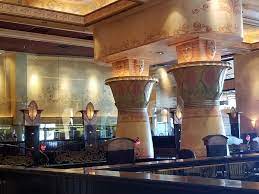 The cheesecake factory's absurd design has actually helped it to survive the downward spiral of casual dining chains like chili's and tgi fridays. Why Does The Cheesecake Factory Look Like A Daedric Temple Elderscrolls