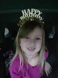 Hope this helps with the headaches lol not sure how many inches Breezy  Colton Upchurch cut just know it was 2 big piles after she was finished lol.