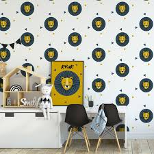 behang leeuw okergeel met blauwe print hiphuisje nl kinderen behang behang kinderkamer behang