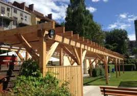 Das gewisse etwas heißt vielleicht eine holz pergola! Pergola Aus Holz Dekoration Und Sichtschutz Fur Garten Und Terrasse