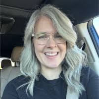 Carey Dwyer's Instagram, Twitter & Facebook