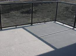 Get hold of smoked glass panels to add an extra spark to your buildings. Deksmart Railings Topless Glass Railings Glass Railings Aluminum Railings Deck Railing Systems