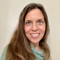 Elizabeth Mcdaniel's Instagram, Twitter & Facebook