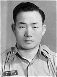 이후 1951년 에 전두환은 육군사관학교 에 입학한다. ì „ë'í™˜ ìœ„í‚¤ë°±ê³¼ ìš°ë¦¬ ëª¨ë'ì˜ ë°±ê³¼ì‚¬ì „