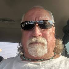 🌹🌹. Hey, Mia❤️. Yes, if we use insta!!! You are sexy, cute and beautiful  woman!! So,