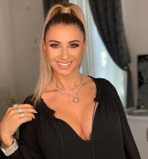 Prețul succesului de la antena stars, anamaria prodan. Anamaria Prodan A Dat Lovitura Revine Cu O NouÄƒ Emisiune La Tv Vedeta Face O DezvÄƒluire Soc Fac Asta De 60 De Ori Pe An Capital