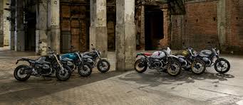 With the boxer, you can ride around with your head held high, it is available for every spontaneity. Die Neuen Bmw R Ninet Modelle 2021 Hechler Motor Gmbh
