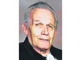 Daryl Cummings's Instagram, Twitter & Facebook