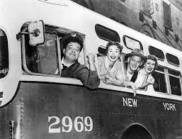 For general questions and discussion, trivia, polls, top 10 lists, and programming news and schedules. Honeymooners Definicion Y Sinonimos De Honeymooners En El Diccionario Ingles