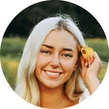 Olivia Macdonald's Instagram, Twitter & Facebook