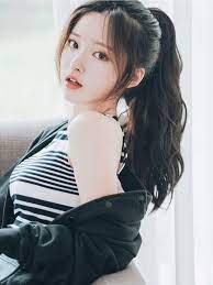 Beautiful korean hairstyles for girls with pictures: Bts 8th Member Editing Korean Hairstyle Thick Hair Styles Long Hair Styles