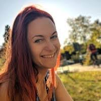 Lisa Piotrowski's Instagram, Twitter & Facebook