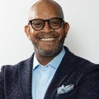 Kevin Cureton's Instagram, Twitter & Facebook