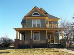 Find This Home On Realtor Com Albia Victorian Homes House