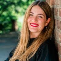 300+ perfiles de «Celina»