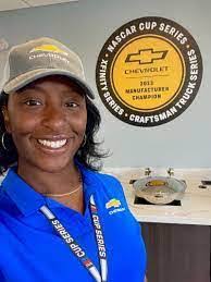 Travis Lanius's Instagram, Twitter & Facebook