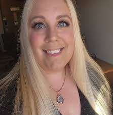 Jamie Piche's Instagram, Twitter & Facebook