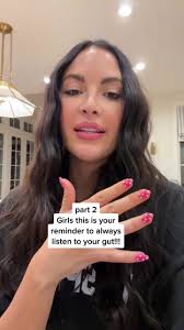 If something feels off, listen to that feeling. It's the gift of fear, dont  talk yourself out of what you're feeling. Listen to your gut. 🫶🏼  #bettersafethansorry #womensafety #safety #ubersafety