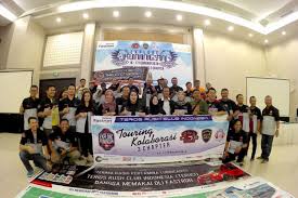 Di bandung, sudah ada beberapa stasiun tv yang menyiarkan acara berformat bagi anda yang sering menonton acara di televisi, pasti menginginkan gambar yang jernih dari siaran televisi tersebut. Kelana Komunitas Terios Rush Sampai Ke Kuningan