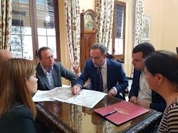 We did not find results for: Junta De Andalucia Junta Y Ayuntamiento De Priego De Cordoba Abordan El Diseno De La Variante De Las Angosturas