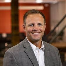 Daniel Guinan's Instagram, Twitter & Facebook