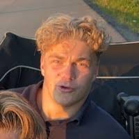 10+ "Alex Aune" profiles