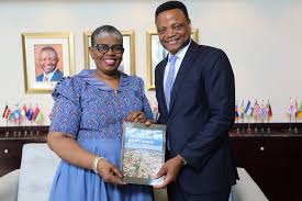Former ethekwini mayor zandile gumede has shifted to 'first place' on the state's amended previously accused 16, zandile gumede (58) now takes pole position as accused number one. Mayor Zandile Gumede Receiving A Ethekwini Municipality Facebook