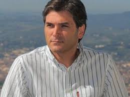 A trezit în alți bărbați pofte. Mircea Radu TatÄ Pentru Prima OarÄ Dcnews