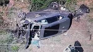 Golf legend tiger woods suffered significant leg injuries in a car crash tuesday outside of los angeles that required emergency surgery after first responders pulled him from his wrecked vehicle with a pry. Tiger Woods Injured In Los Angeles Car Crash Deadline