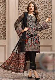 Our pakistani dresses online boutique is offering you quality at the best prices. Baroque Dress Master Copy 2019 Master Replica Pakistan Pakistani Fancy Dresses Pakistani Outfits Pakistani Dress Design