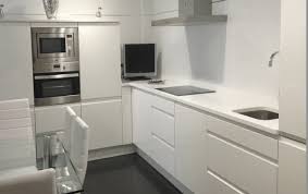 La reforma de la cocina es una de las principales actividades en la remodelación de una casa. Reformas De Banos Y Cocinas Solicita Presupuesto Sin Compromiso Aljesa Reformas De Banos Y Cocinas En Cantabria Mejores Precios Y Resultados Reformas De Banos Y Cocinas En Santander Reformas De Banos Y