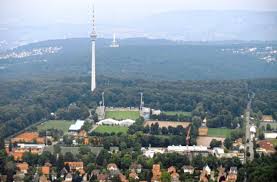 Eigentlich wollte ich darauß eine lampe mit treibholz bauen, jedoch passt sie nicht ins haus. Sportpark In Degerloch Das Blaue Wunder Zwingt Zum Handeln Degerloch Stuttgarter Zeitung