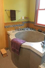 A Bento Box Bath Tiny House Bathtub Japanese Bathroom Design Japanese Bathroom