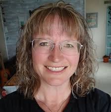 Looking for somewhere a few hours outside St. John's that can sleep 8. 4  adults, 4 teens. Not too expensive but with things to keep everyone  entertained. Just 1 night perferably. Does that exist?