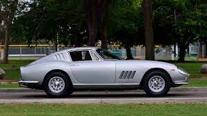 This results in a specific power output of 126.3 kw (171.7 ps; 1964 Ferrari 275 Gtb Short Nose S91 Monterey 2015