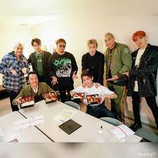 generations高校tv abematv アベマtv on twitter 0キス 勝手に応援sp gene のメンバー6人で 涼太 に手作りお弁当サプライズ 強力な助っ人 遠藤憲一 が メンバー手作りのお弁当を差し入れ generations 画像 ジェネ ジェネレーションズ