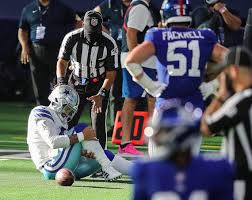 Oct 12, 2020 · after suffering a horrific injury during a game against nfc east opponents the new york giants, dallas cowboys quarterback dak prescott left the field on a cart on sunday, choking back tears as he. Dallas Cowboys Lose Dak Prescott For Rest Of Season In Win Fort Worth Star Telegram