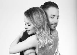 Este site é um super buscador de músicas em mp3 onde lhe oferecemos as melhores novas músicas e novas músicas de 2021. Cd Sandy E Junior As Quatro Estacoes Universal Music Store Universal Music