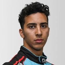 Kari Driver's Instagram, Twitter & Facebook