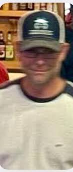 Happy Pride from Boston! New to this group. Looking to making new friends,  connections & chat with mature men. I am a mature masculine 36 year old  single male. I am from