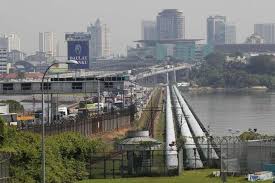 Maybe you would like to learn more about one of these? Singapura Minat Sambung Laluan Pejalan Kaki Berbumbung Di Tambak Johor Exco Johorkini