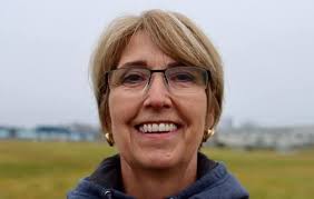 People always reporting that some one else is advertising a business people  hate competition Just like when I used to intellectually properly which I  own But not according to FaceBook it went