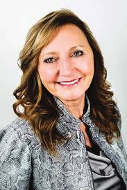 Former state lawmaker Tricia Derges sentenced for COVID-19 fraud scheme at  Springfield Health Care Charity