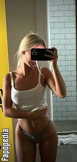 Cassie And Chloe Roberts Nude Leaks Sex Leak 5544 | Hot Sex Picture