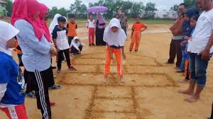 Congkak congkak merupakan sejenis permainan tradisional melayu. Rmb Tanjungpinang Hidupkan Kembali Permainan Tradisonal Melayu