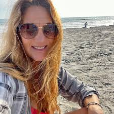 Aluminum wings for 1961 Shasta Airflyte in Saskatchewan, Canada