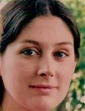 Laurie Breen's Instagram, Twitter & Facebook