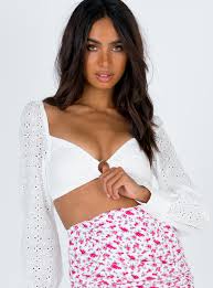 Check out our tiger woman selection for the very best in unique or custom, handmade pieces from our shops. The Sylvie Top