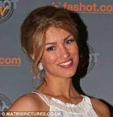 Alisha Bridgeman's Instagram, Twitter & Facebook